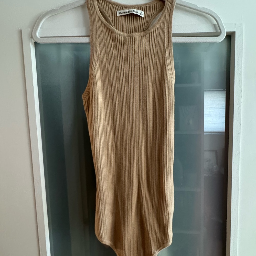 Abercrombie & Fitch light brown bodysuit size small